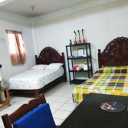 Habitacion Con Aire Acond. Segura Y Economica En Zihuatanejo Buitenkant foto