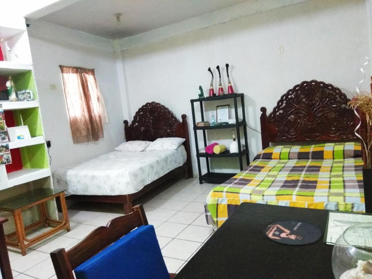 Habitacion Con Aire Acond. Segura Y Economica En Zihuatanejo Buitenkant foto